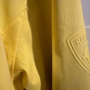 Bought a few new ski jackets this season so no need to keep.  It’s perfect